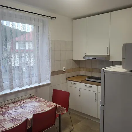 Apartman 2 Komarov