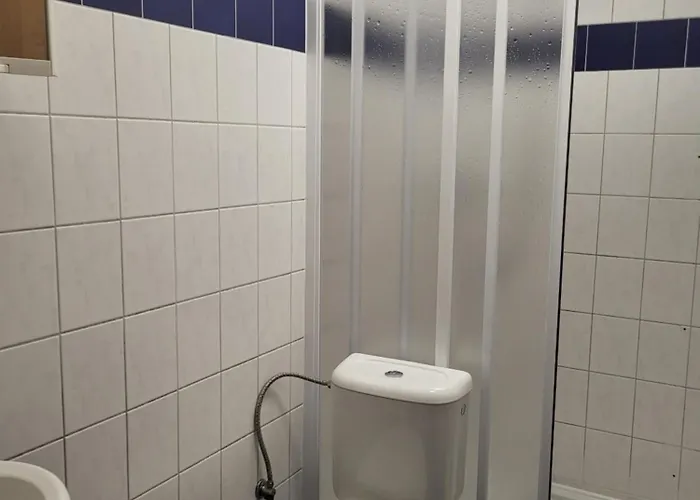 2 Apartment *